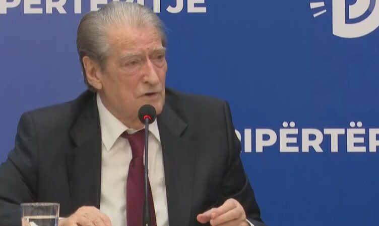 për mocion mosbesimi ndaj
