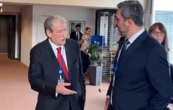 përfaqësuesit e lartë të