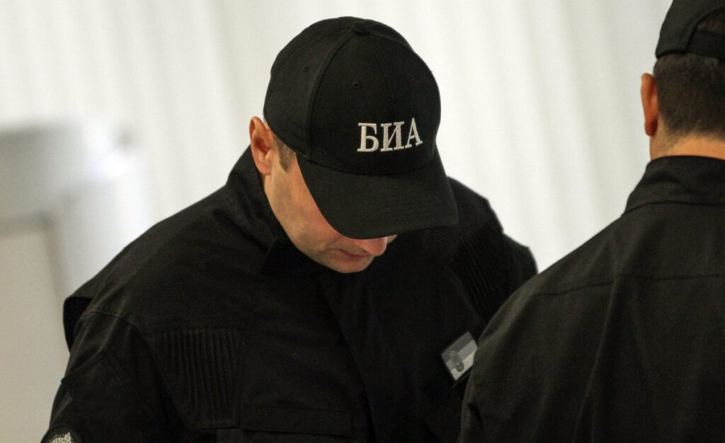 BIA arreston dy gra për spiunazh  dyshohen se i dërgonin të dhëna konfidenciale shërbimit informativ të Shqipërisë dhe strukturave të inteligjencës në Kosovë