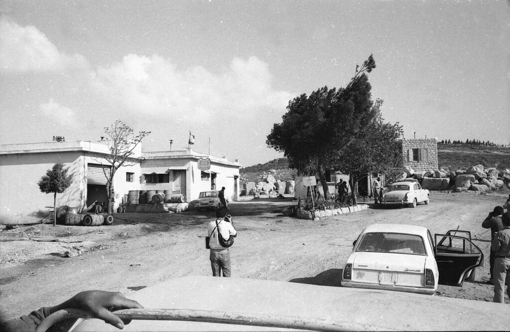 Forcat izraelite tërhiqen nga rrethinat e Deir Mimasit në Libanin e jugut — kthehen në Tell en Nhas