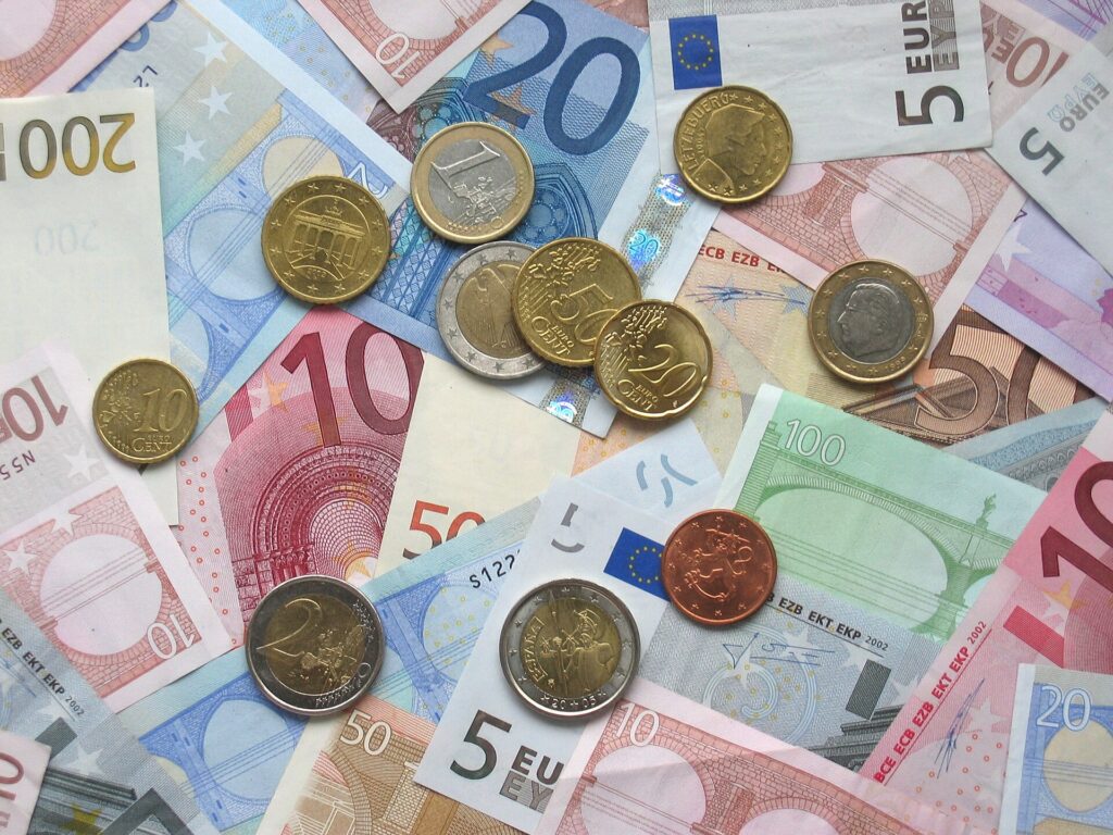Fondi PIO për  Euro modelin   Mbështet rritjen e të ardhurave  por qëndrimin do ta japë pas analizës