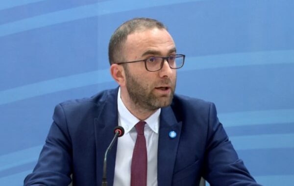 Dekretimi i ligjit