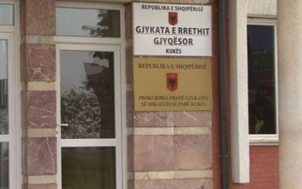 ofrohen vetëm për seancat