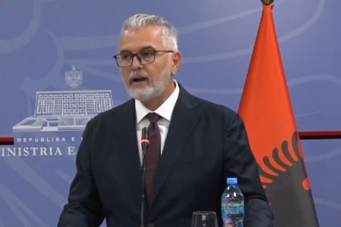 “Zgjidhja nuk është përplasja e