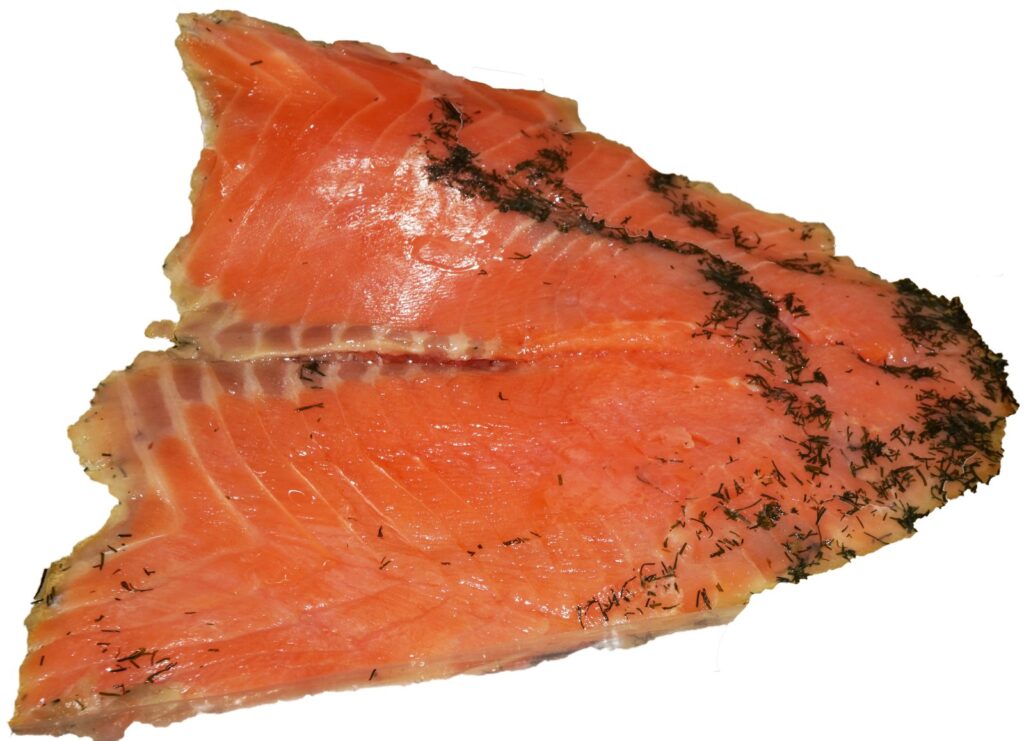 Gravlax nordik — salmon i marinuar skandinav me kopër