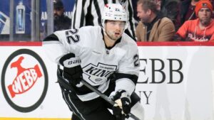 Kevin Fiala do të mungojë në fillimin e stërvitjeve të Kings pas procedure për dëmtimin në këmbë
