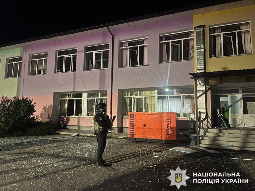 Tragjedi e pashlyeshme  Nënë dhe dy fëmijë vriten nga sulmi rus me dron në rajonin e Kievit