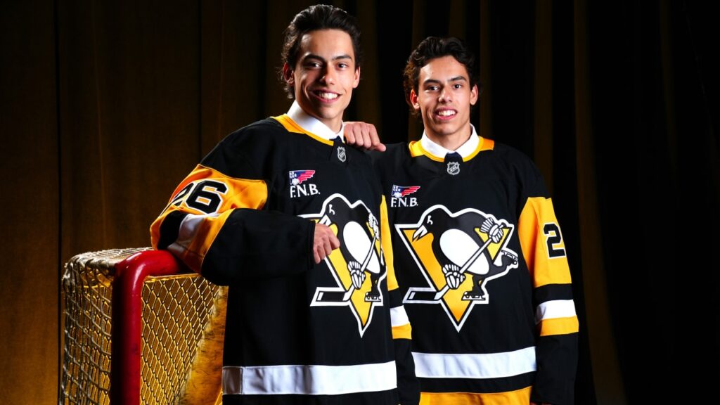 Binjakët Ruck debutojnë së bashku në ndeshjen para sezon me Pittsburgh Penguins