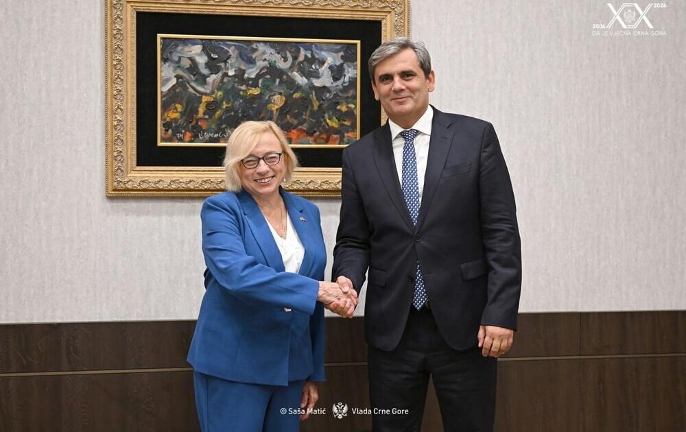 Janet Mills dhe Ervin Ibrahimović