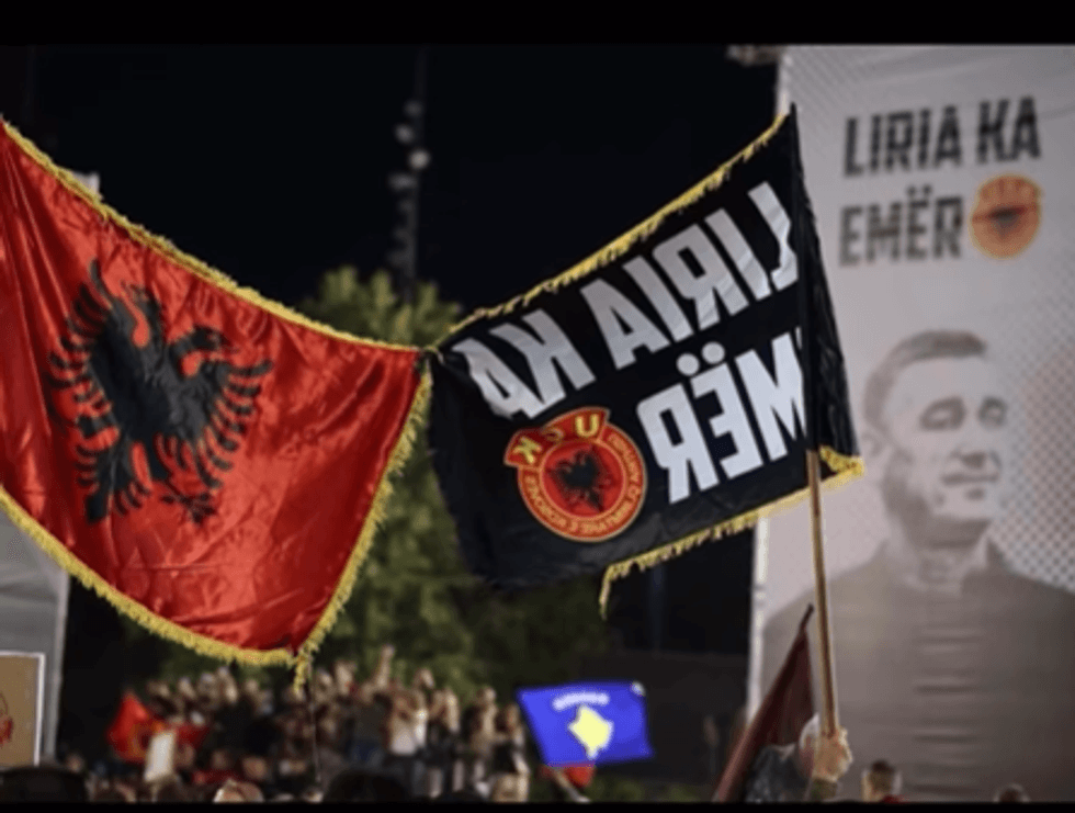 Shqiptarët në SHBA protestojnë para selisë së OKB së kundër vendimit të Speciales