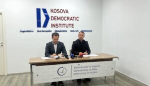 KDI kërkon masë të përkohshme nga Kushtetuesja për Kuvendin dhe Qeverinë