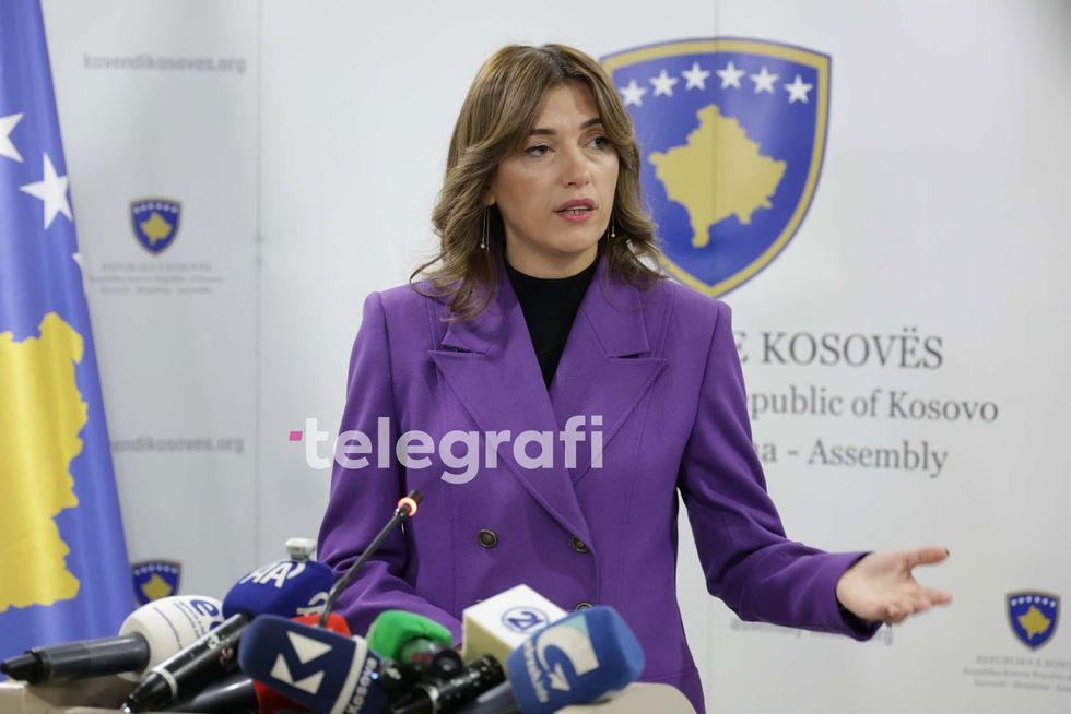 Haxhiu kundër zgjedhjeve të parakohshme  kritikon Kushtetuesen  Nuk duhet t ua bëjë qejfin partive