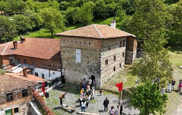 Gonxhja: Kullat e veriut drejt restaurimit