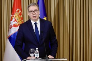 SERBI – Vuçiç shpërndan parlamentin dhe