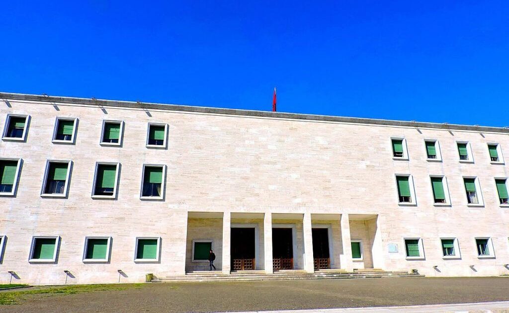 Institutit të Arteve