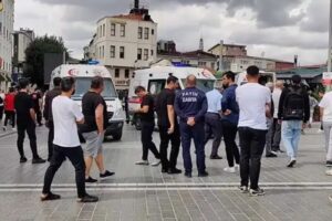 me armë zjarri në një
