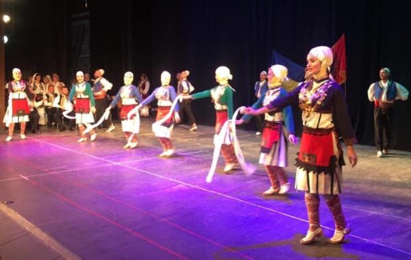 e folklorit shqiptar