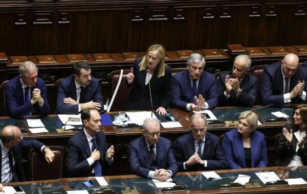 Senati i