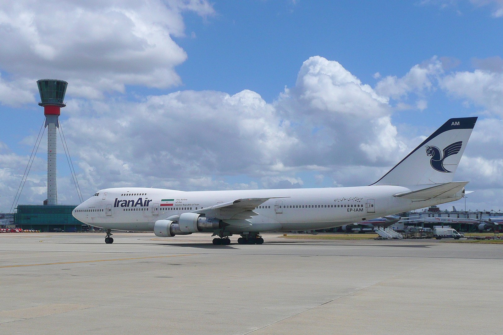 An Iran Air plane at London's Heathrow Airport. (Photo: Wikimedia Commons, CC BY-SA 2.0)