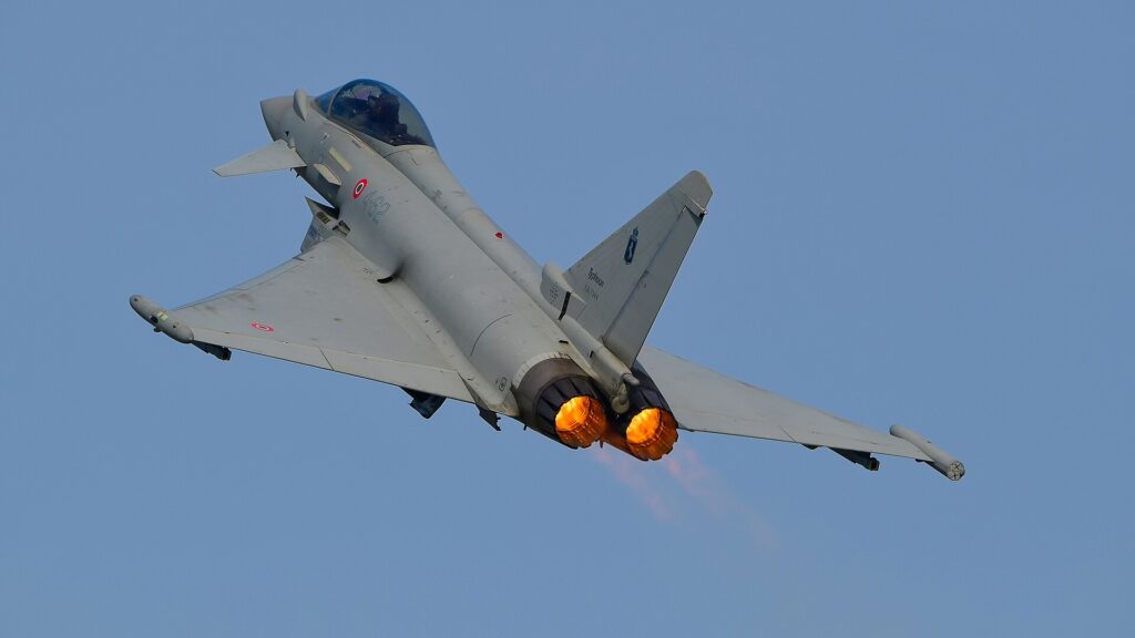 Tajani  Italia  nuk është në luftë  në Detin e Kuq  avion italian F 2000 u dëmtua në Taif