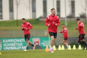 Kombëtarja në telashe të tjera, dëmtohet