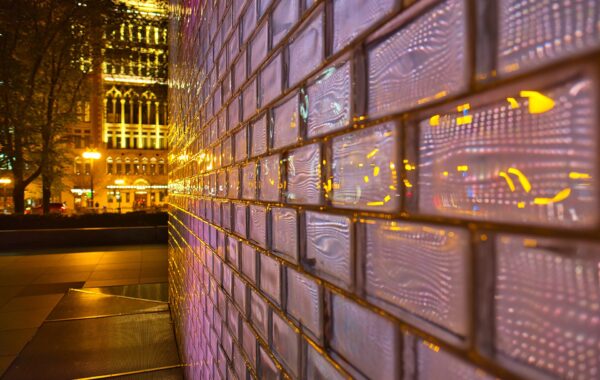 Crown Fountain i Jaume Plensa-së në Millennium Park të Çikagos