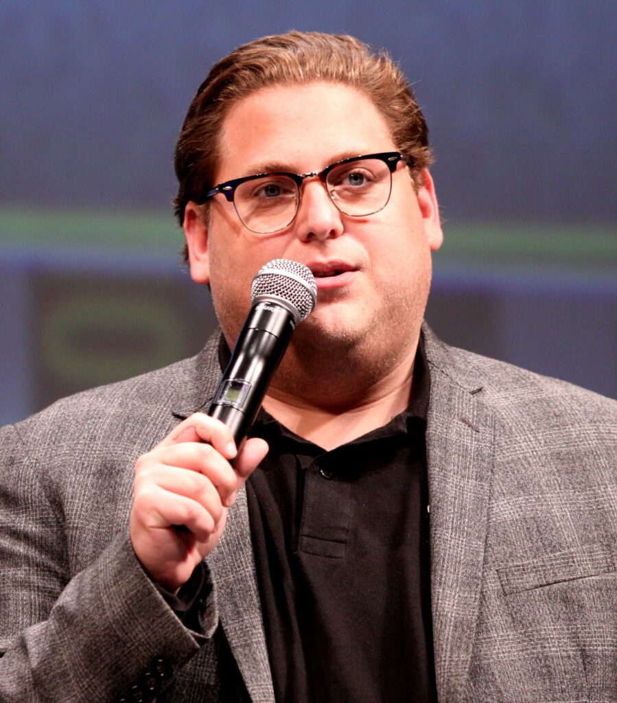 «Cut Off» i Jonah Hill rikthehet në xhirime  pas zërave se Warner Bros  e quante «të pabotueshëm»  kasti shihet sërish në set