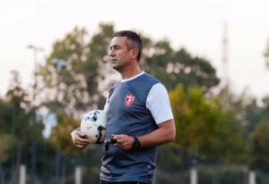 Skënderbeu Tirana në RTSH  Ahmataj  Futbolli luhet për tifozët  futemi në fushë për të marrë 3 pikët