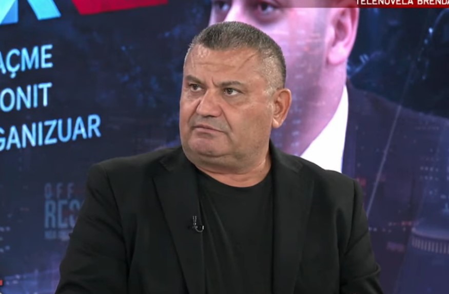 përfshihen në spiunazh
