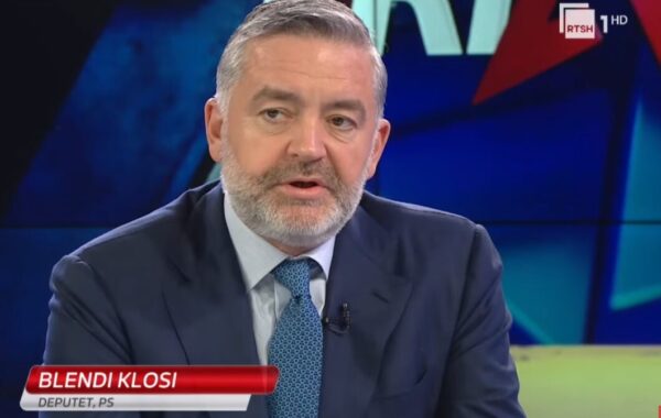 Tradhti kombëtare