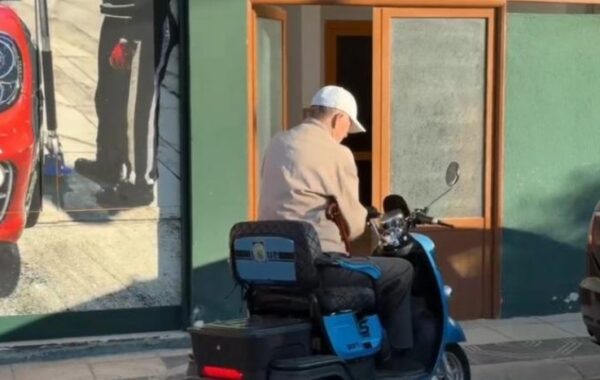 Urdhri i Ramës/ Qytetarët përballë deputetëve,