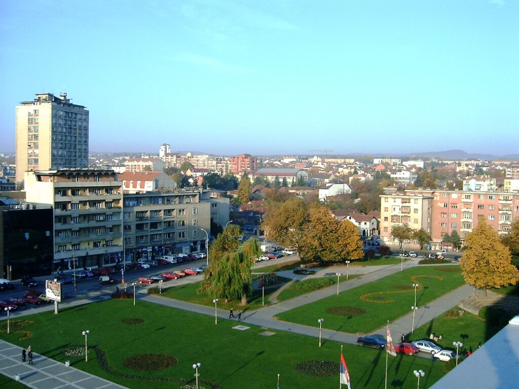 Të shtëna me armë zjarri në Kragujevac  një person i plagosur  policia në vendin e ngjarjes