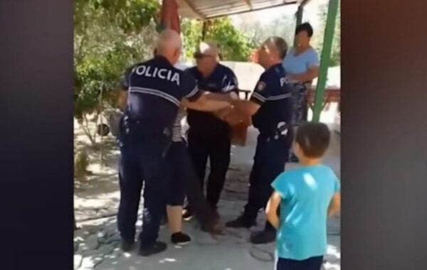 “Qytetarin e denoncoi kunata për kanosje”-