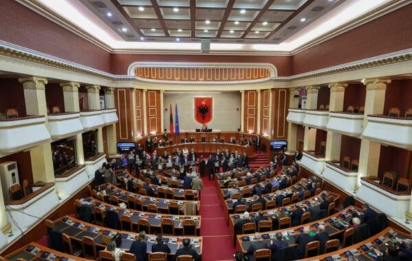 votimi i formulës