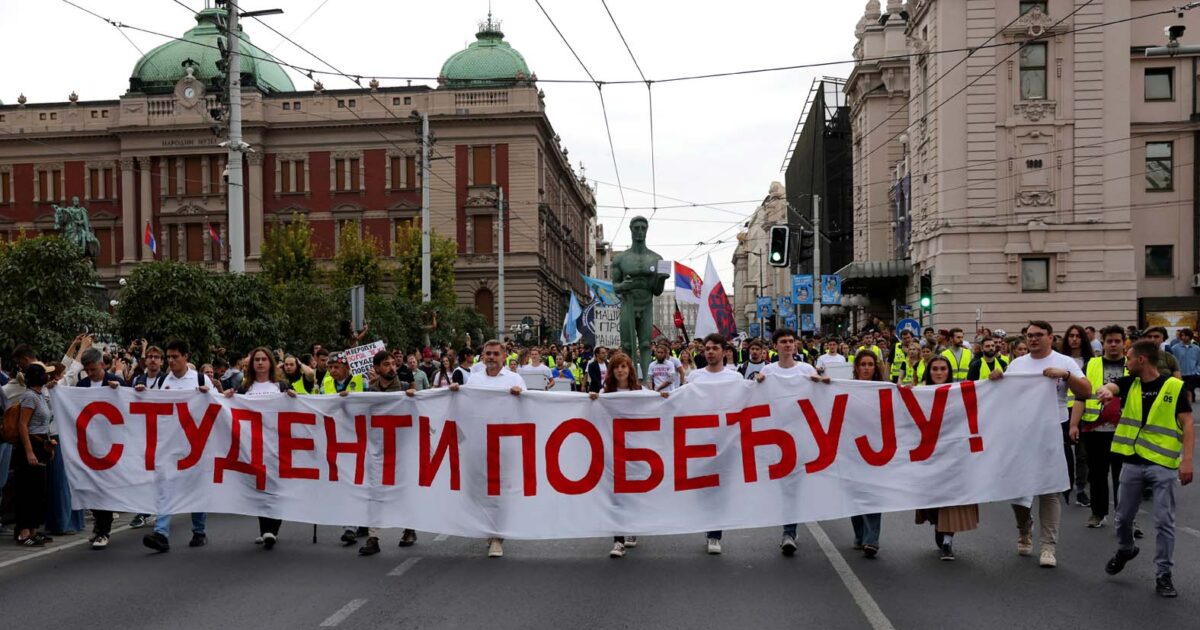 Marshimi i studentëve në Beograd
