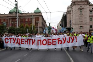 Marshimi i studentëve në Beograd