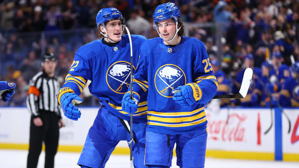 Sabres synojnë më shumë pas përfundimit të thatës 15‑vjeçare dhe kalimit në Rrethin e Dytë