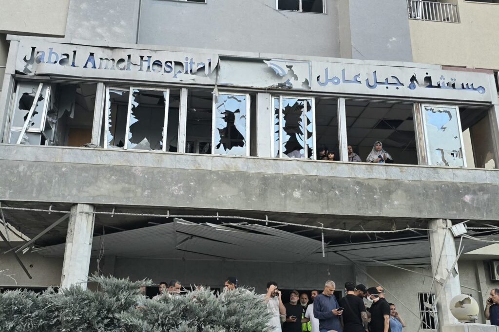 Komuna e Houlas dënon djegien e spitalit qeveritar në Mays al Jabal nga forcat izraelite   shkelje flagrante 