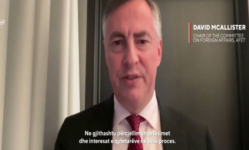  Zgjerimi ndihmon Unionin   McAllister  BE të njohë arritjet e vendeve që ecin përpara me reformat  të mos i jap hapës