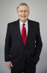 McConnell  84 vjeç  kthehet në Senat pas tre muajsh mungese për arsye shëndetësore