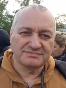 Milivojeviç  Kush nuk rreshtohet pas Listës Studentore  e ndihmon Vuçiçin
