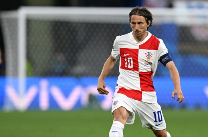 Modric do të vazhdojë aventurën