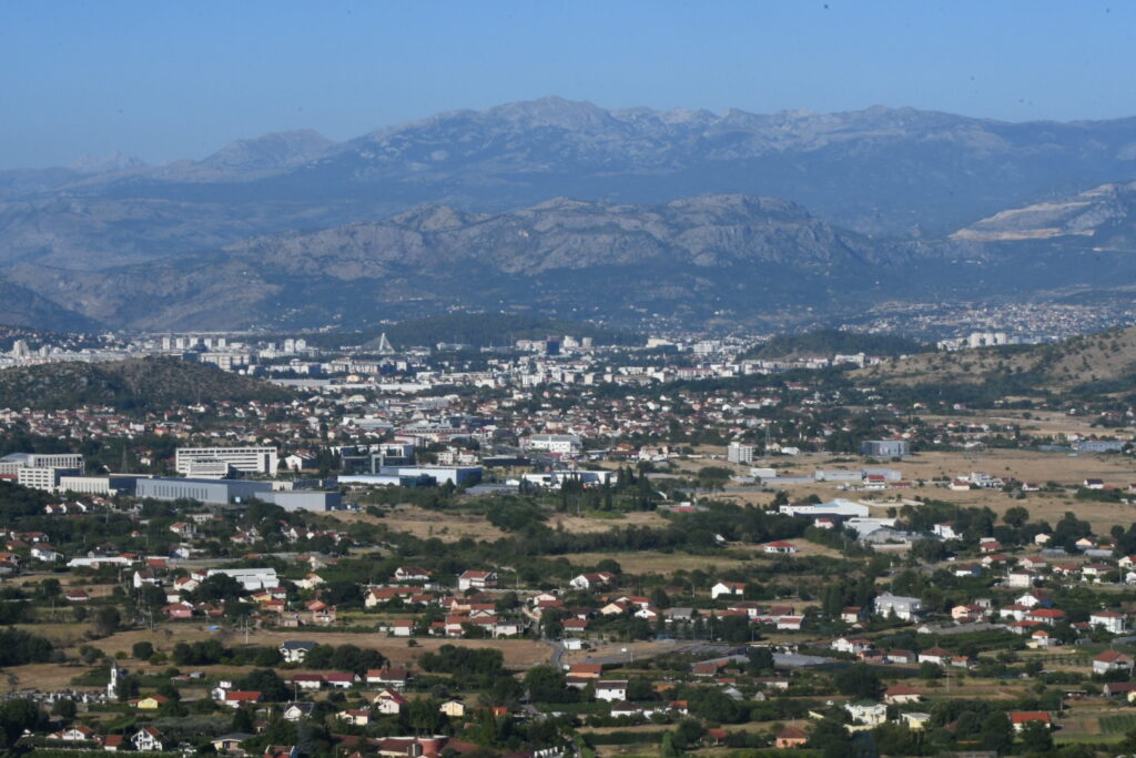 Monstat  28 8 mijë të papunë në tremujorin e dytë — shkalla e papunësisë 9 1 