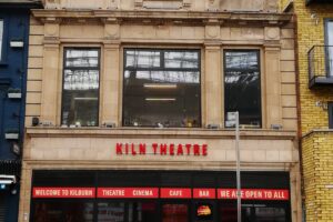 Kiln Theatre në Kilburn, Londër