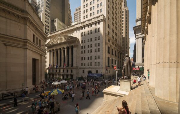 Tregtuesit në Bursën e Nju Jorkut, Wall Street