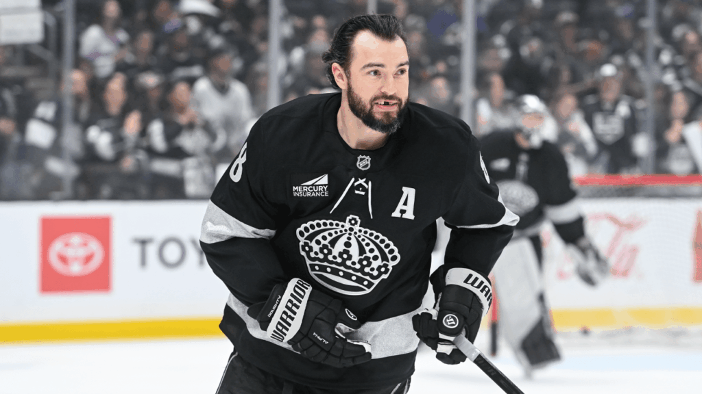 Drew Doughty emërohet kapiten i Los Angeles Kings  zëvendëson Anže Kopitar