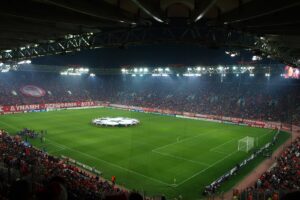 Stadiumi Karaiskakis në Pire, shtëpia e Olympiacosit