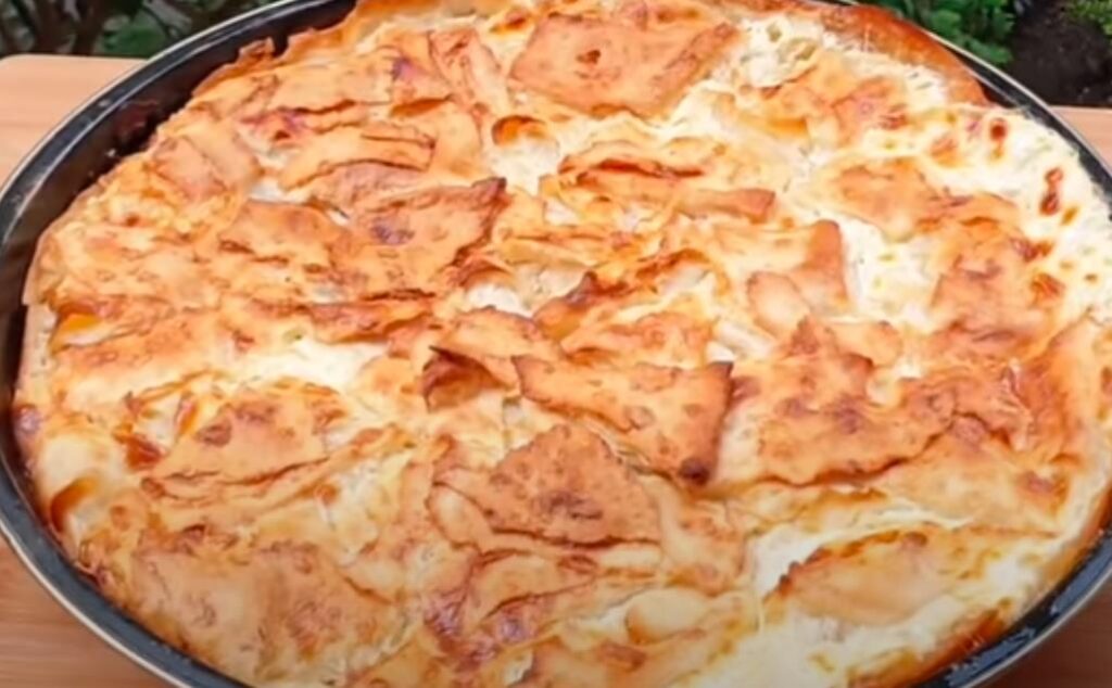 Përpeqi — byreku tradicional shqiptar me krem qumështi