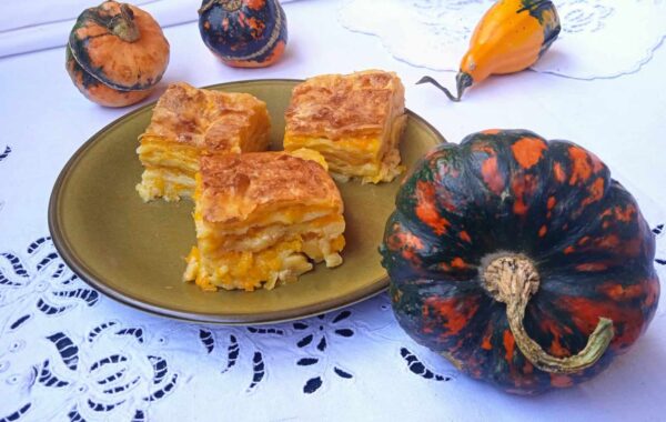 Pite me kungull — petë të holla shtëpie me kungull të ëmbël