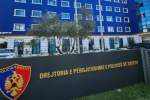 në Rusi,